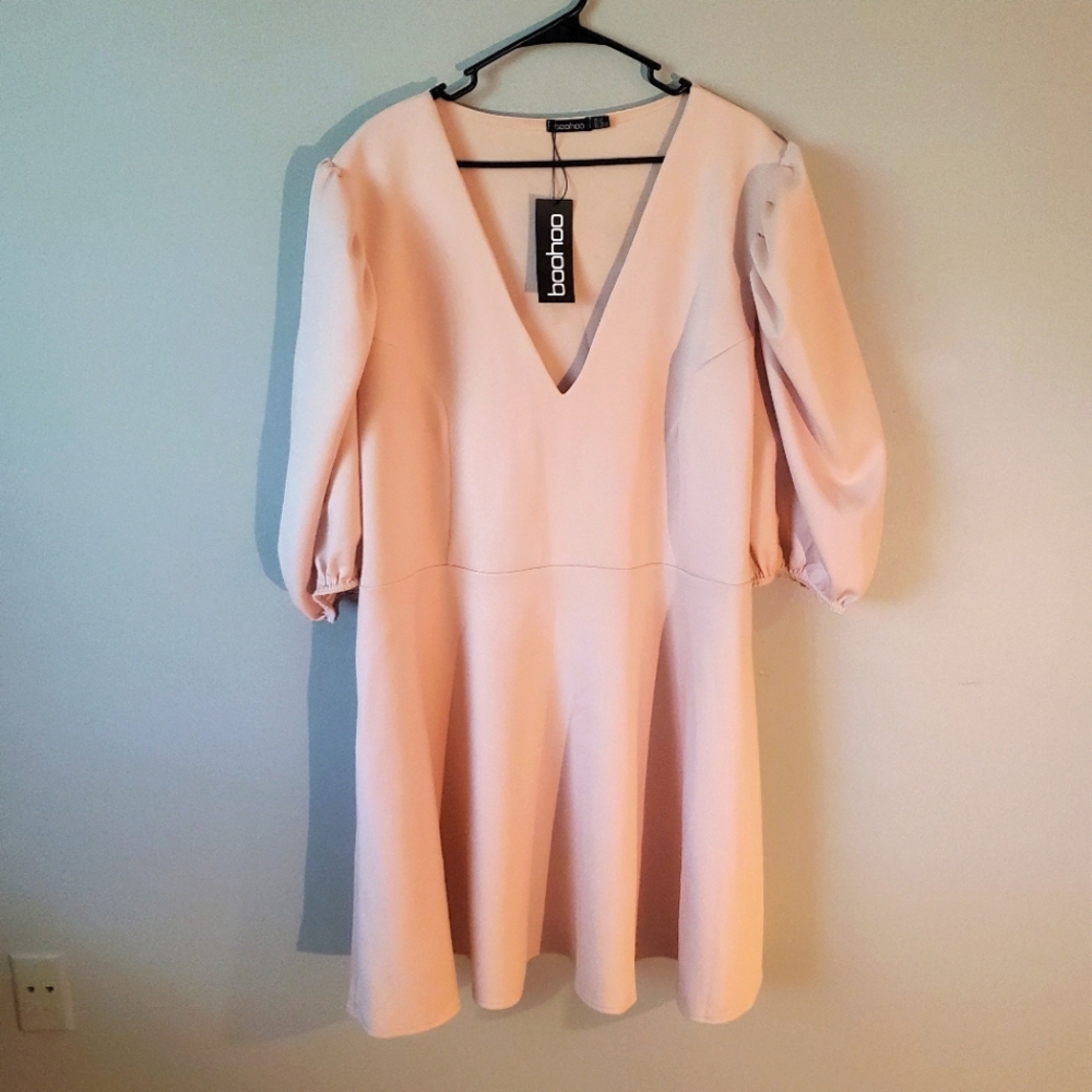 pink dress